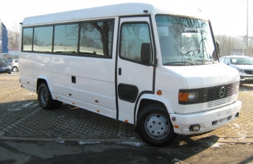 Микроавтобус Мерседес Варио